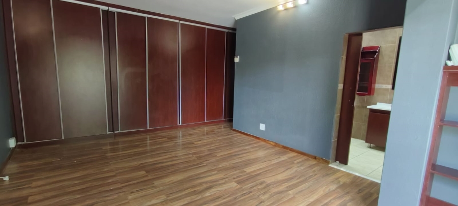 4 Bedroom Property for Sale in Fochville Gauteng