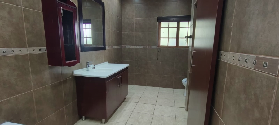 4 Bedroom Property for Sale in Fochville Gauteng