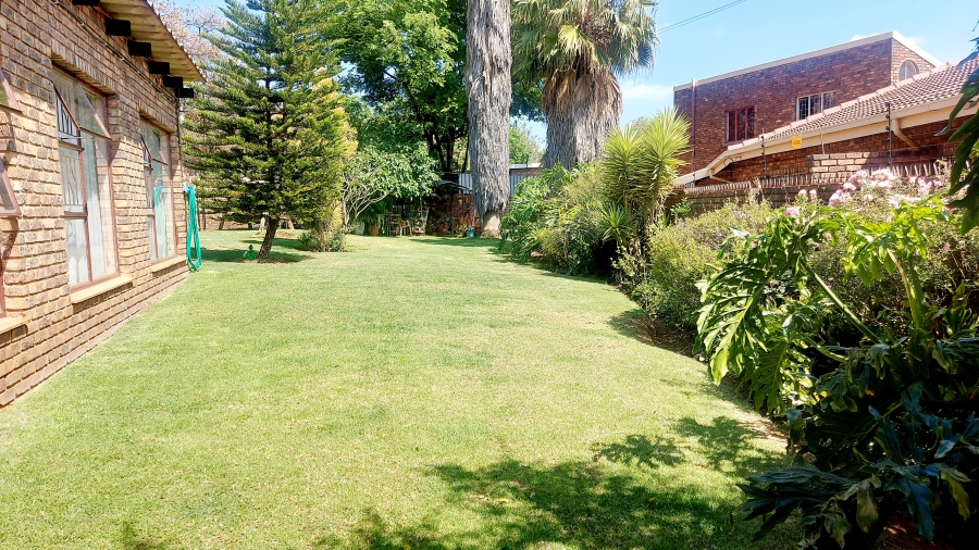 4 Bedroom Property for Sale in Monument Park Gauteng