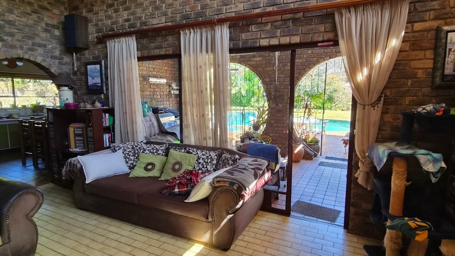 4 Bedroom Property for Sale in Monument Park Gauteng