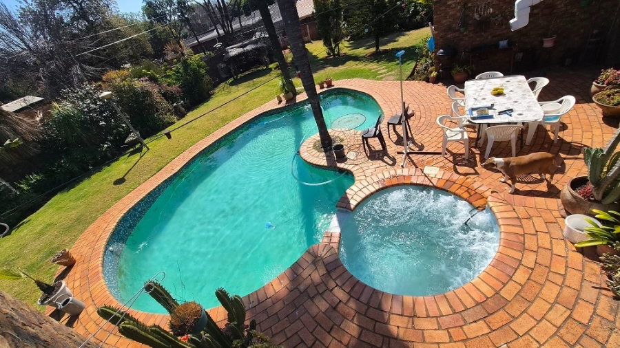 4 Bedroom Property for Sale in Monument Park Gauteng