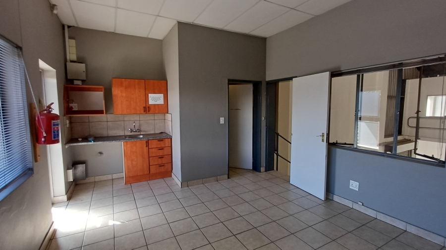 To Let Commercial Property for Rent in Hennopspark Gauteng