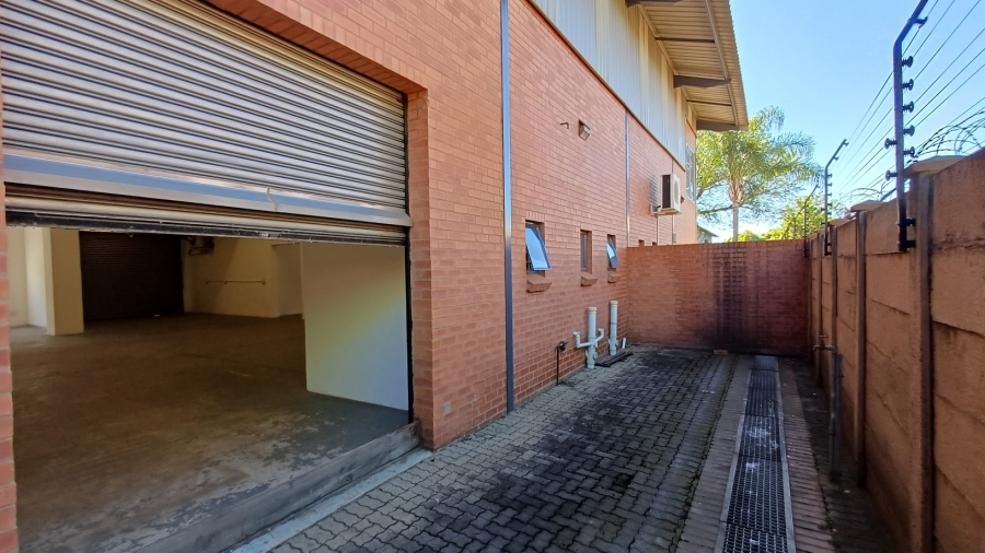 To Let Commercial Property for Rent in Hennopspark Gauteng