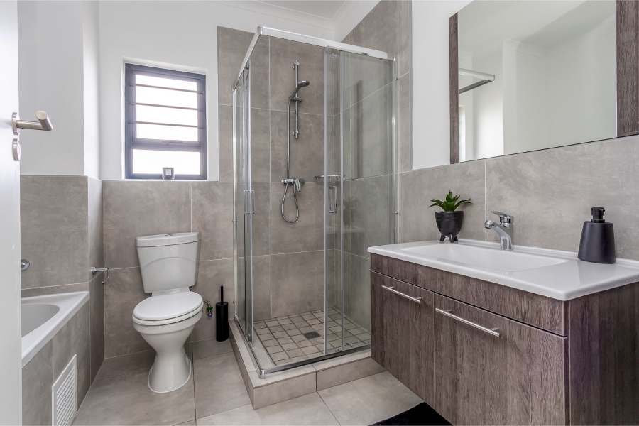 To Let 3 Bedroom Property for Rent in Noordhang Gauteng