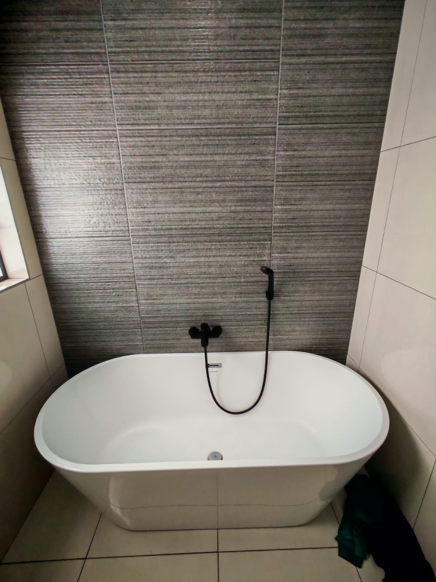 4 Bedroom Property for Sale in Montana Gauteng