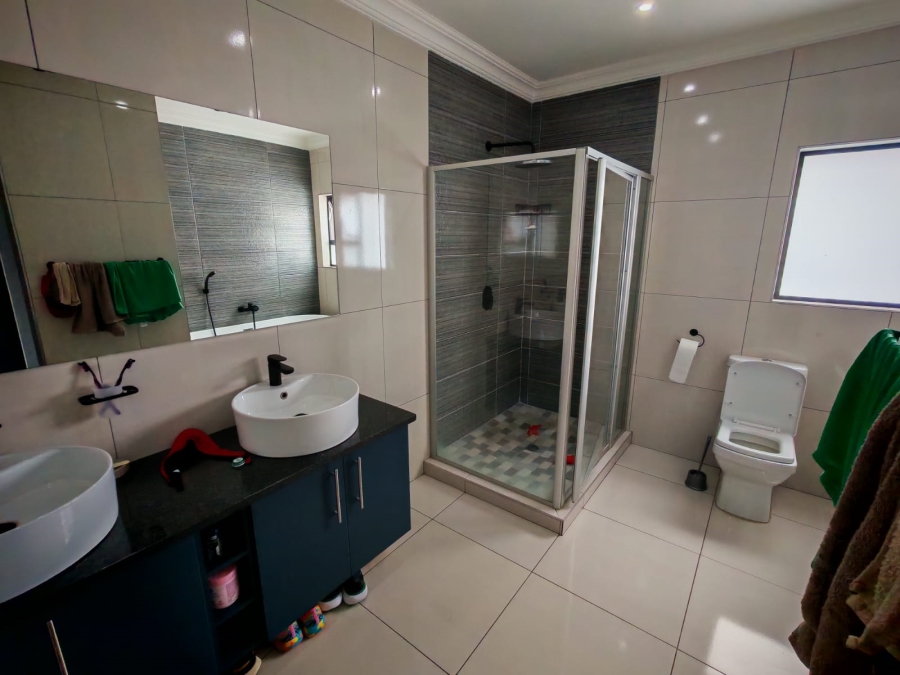 4 Bedroom Property for Sale in Montana Gauteng