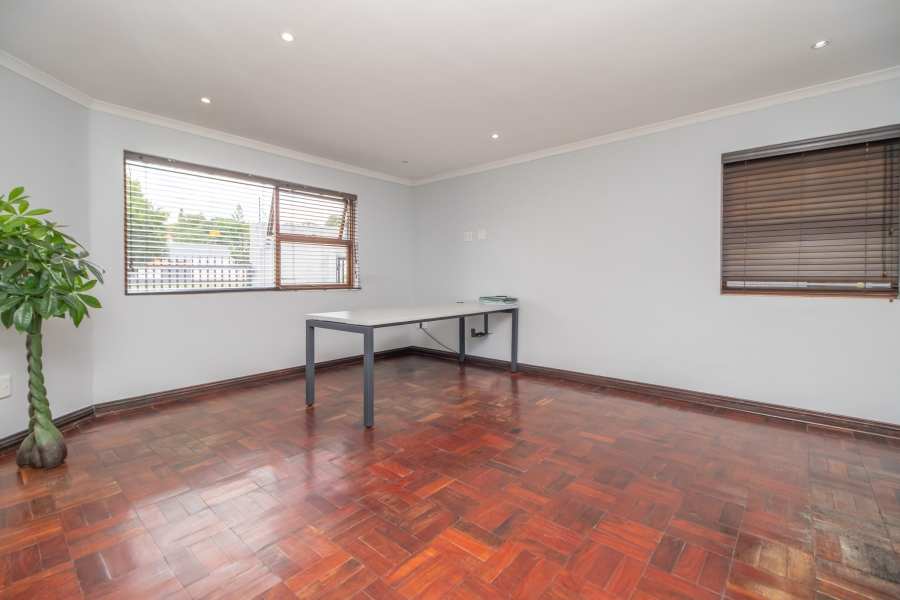 Commercial Property for Sale in Parkmore Gauteng