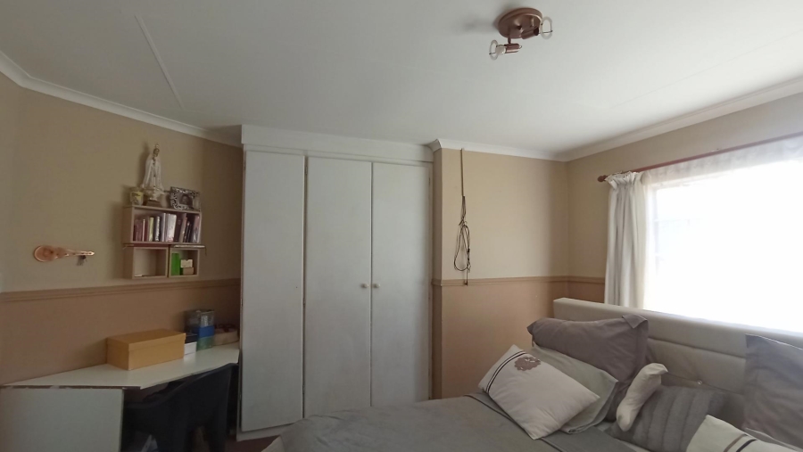 3 Bedroom Property for Sale in Highveld Gauteng
