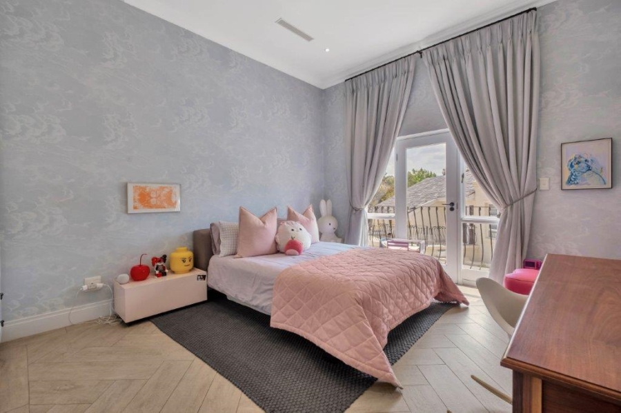 4 Bedroom Property for Sale in Atholl Gauteng