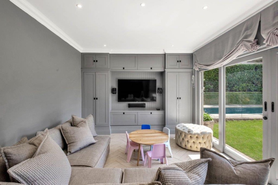 4 Bedroom Property for Sale in Atholl Gauteng