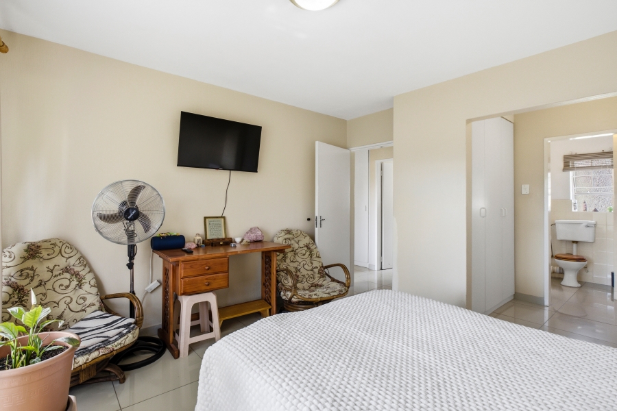 2 Bedroom Property for Sale in Bryanston Gauteng