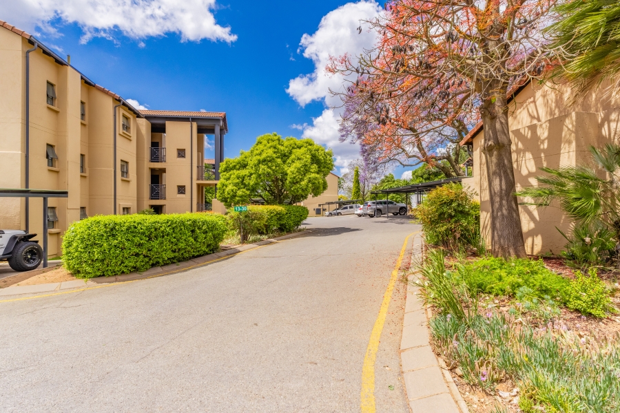 2 Bedroom Property for Sale in Bryanston Gauteng