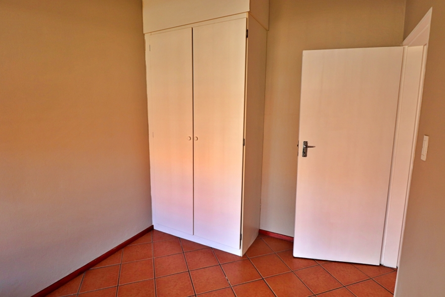 2 Bedroom Property for Sale in Terenure Gauteng