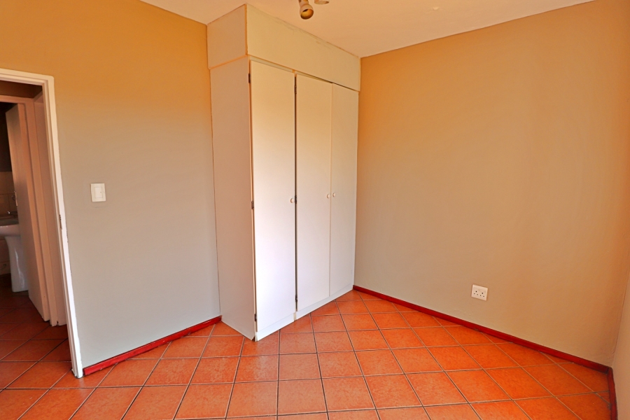 2 Bedroom Property for Sale in Terenure Gauteng