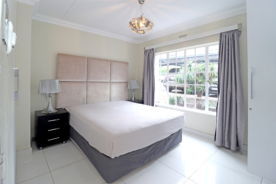 3 Bedroom Property for Sale in Robindale Gauteng