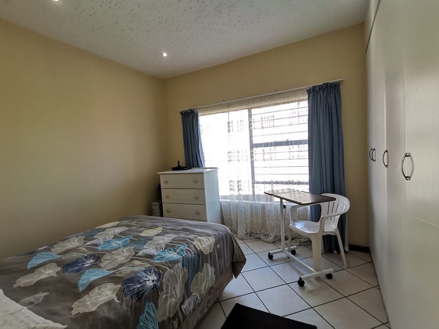 2 Bedroom Property for Sale in Liefde en Vrede Gauteng