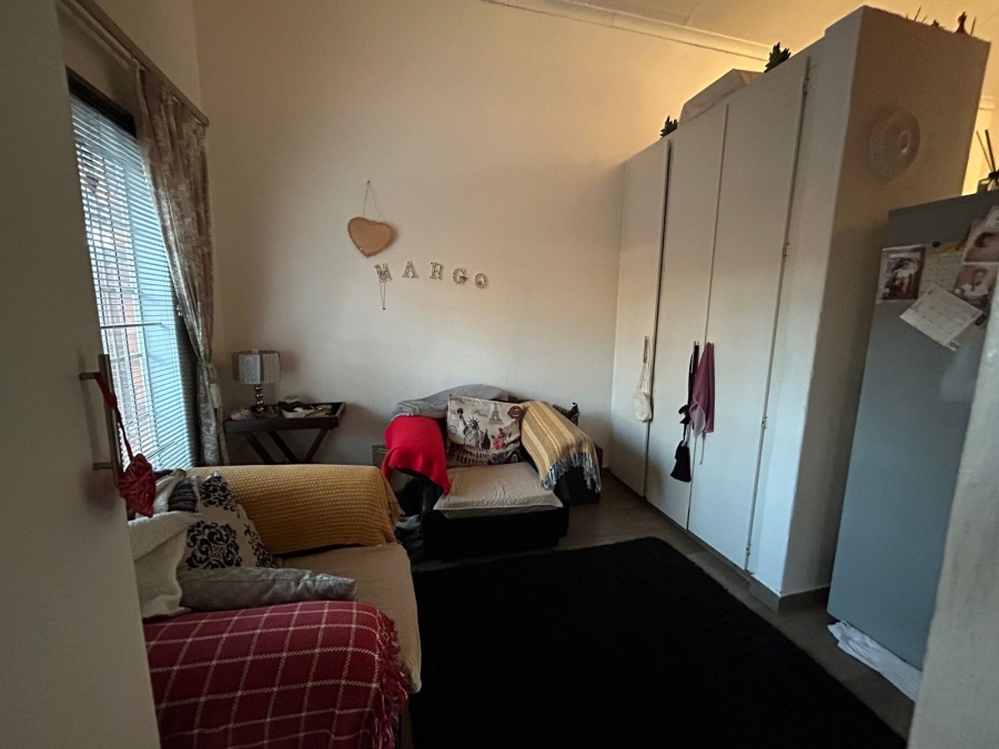 To Let 1 Bedroom Property for Rent in Weltevreden Park Gauteng