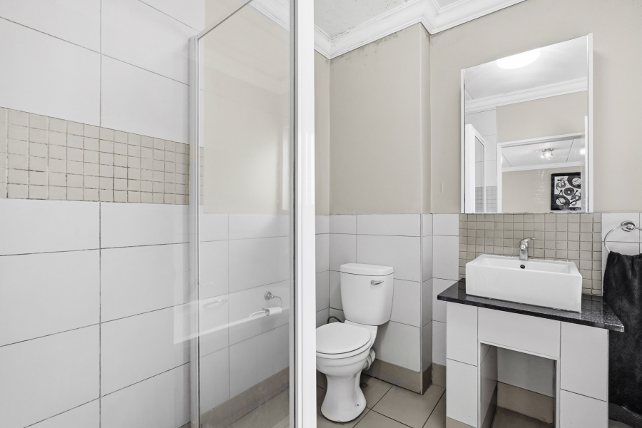 2 Bedroom Property for Sale in Broadacres Gauteng