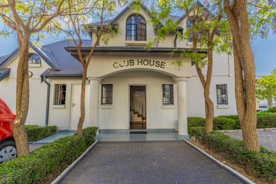 2 Bedroom Property for Sale in Broadacres Gauteng