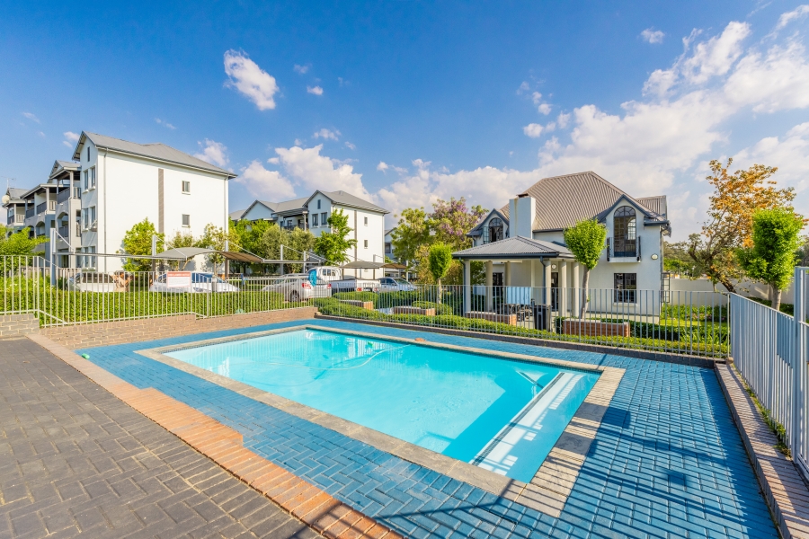 2 Bedroom Property for Sale in Broadacres Gauteng