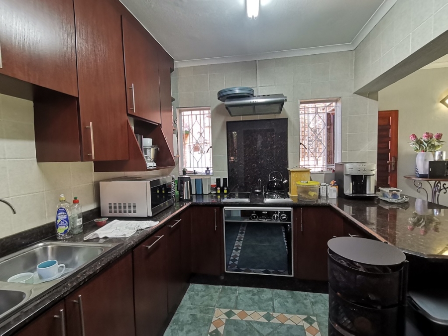 2 Bedroom Property for Sale in Bassonia Gauteng