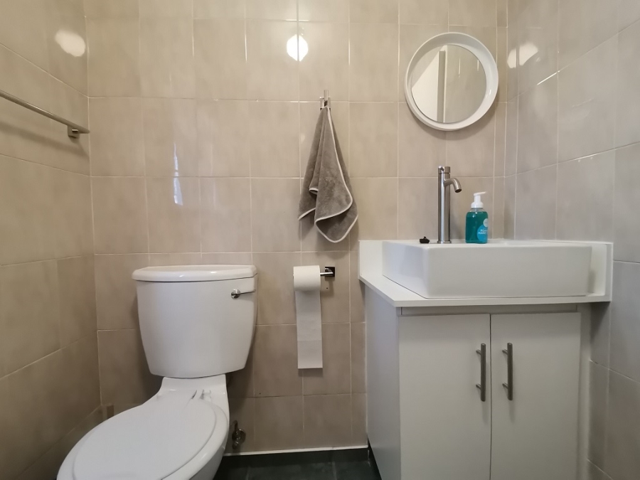 2 Bedroom Property for Sale in Bassonia Gauteng