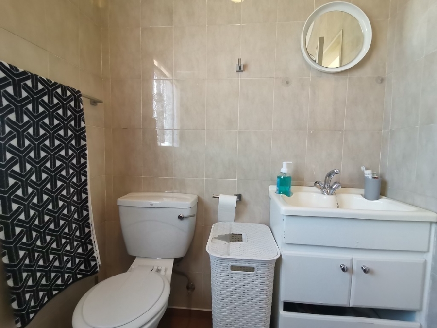 2 Bedroom Property for Sale in Bassonia Gauteng