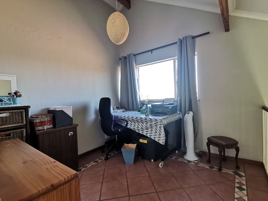2 Bedroom Property for Sale in Bassonia Gauteng
