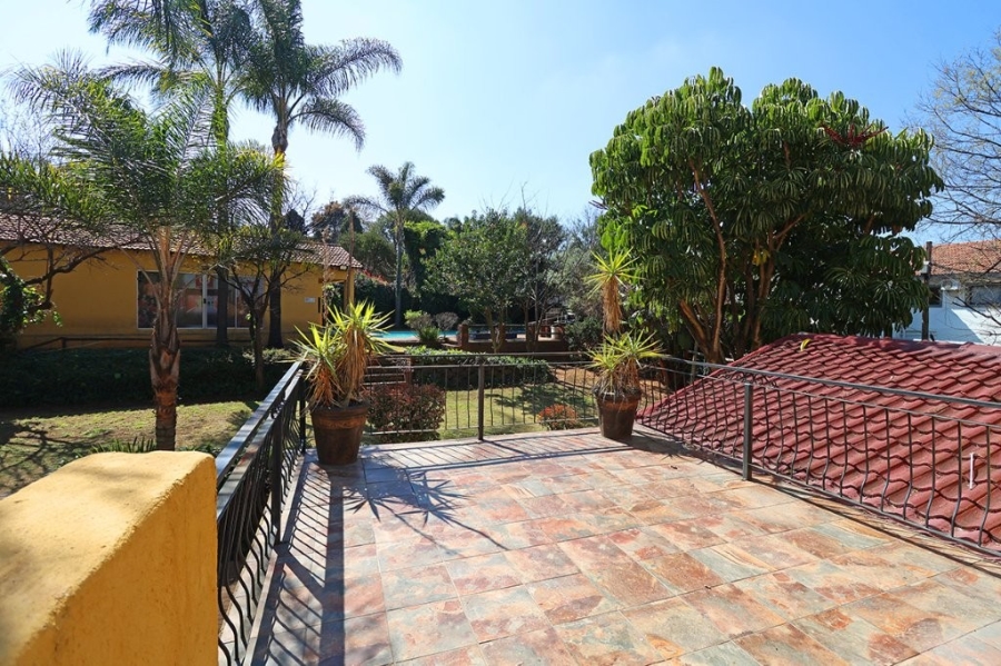 4 Bedroom Property for Sale in Weltevreden Park Gauteng