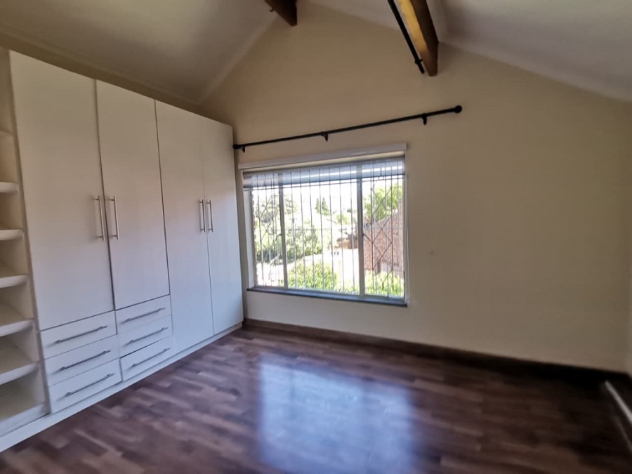 3 Bedroom Property for Sale in Bassonia Gauteng