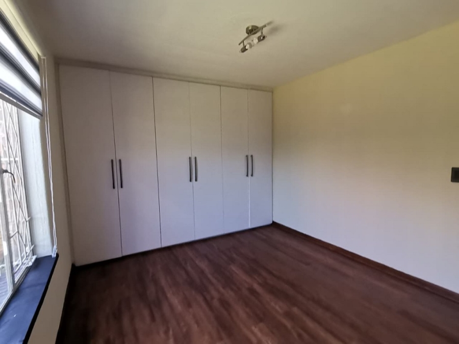 3 Bedroom Property for Sale in Bassonia Gauteng