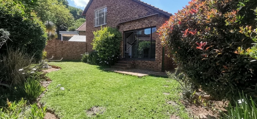 3 Bedroom Property for Sale in Bassonia Gauteng