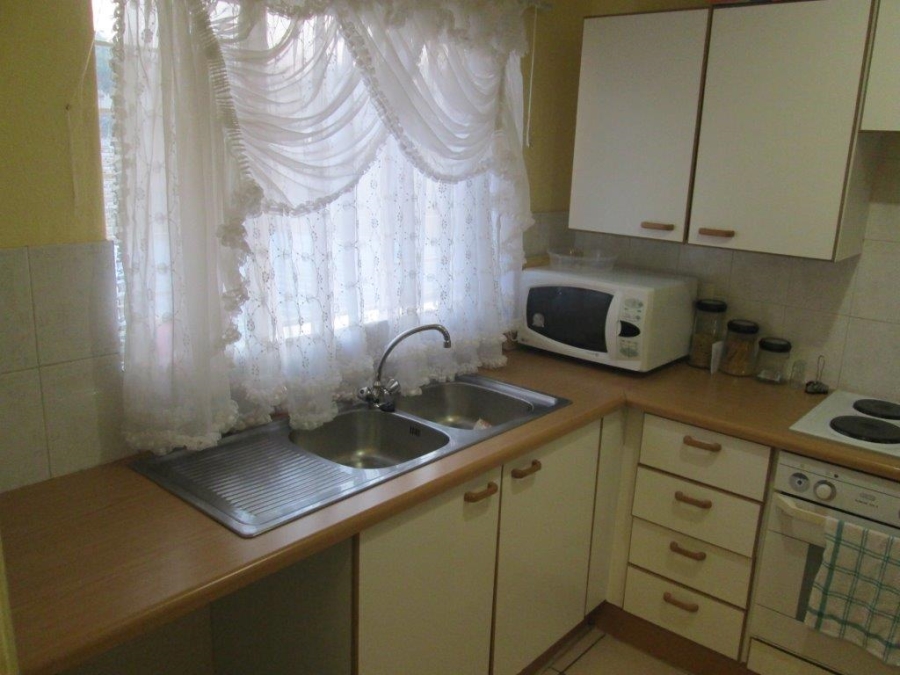 To Let 2 Bedroom Property for Rent in Sundowner Gauteng