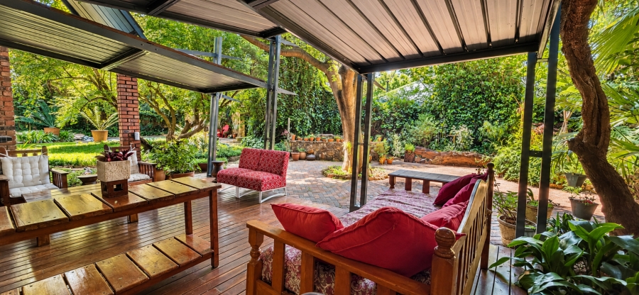 6 Bedroom Property for Sale in Irene Gauteng