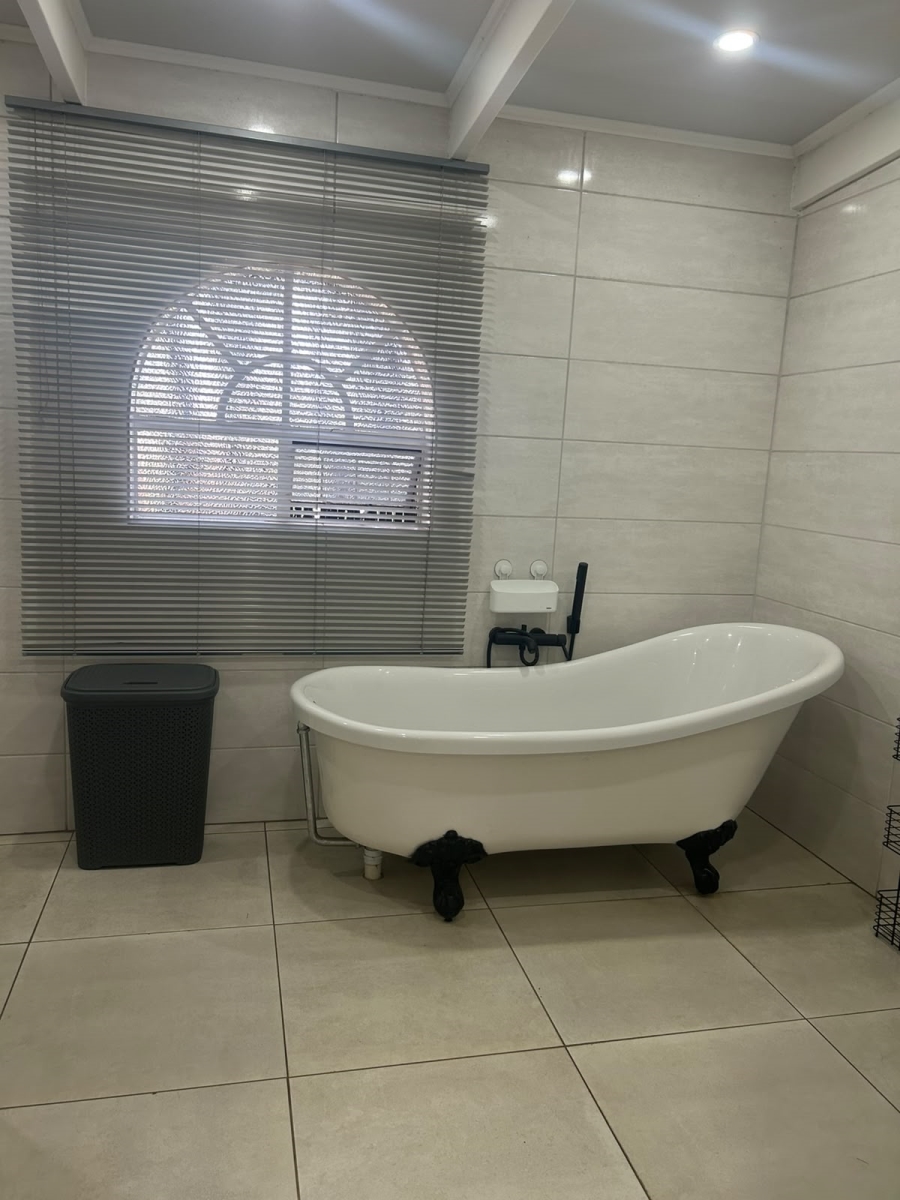 3 Bedroom Property for Sale in Three Rivers Gauteng