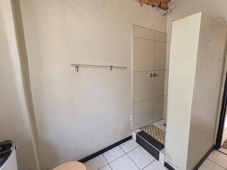 3 Bedroom Property for Sale in Gezina Gauteng