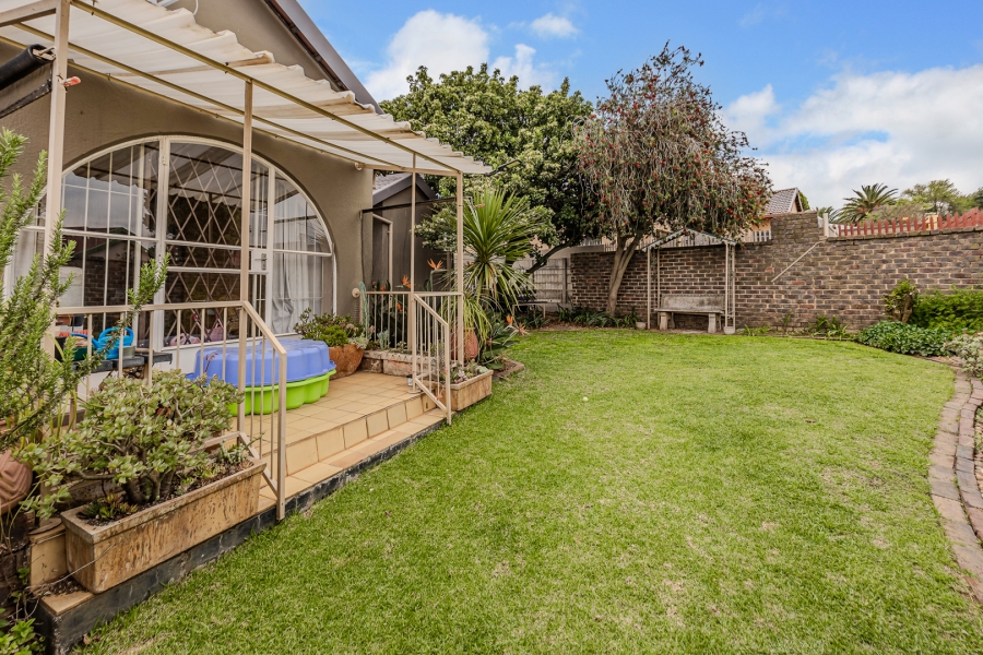 3 Bedroom Property for Sale in Groblerpark Gauteng