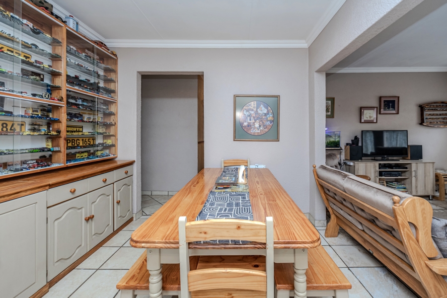 3 Bedroom Property for Sale in Groblerpark Gauteng
