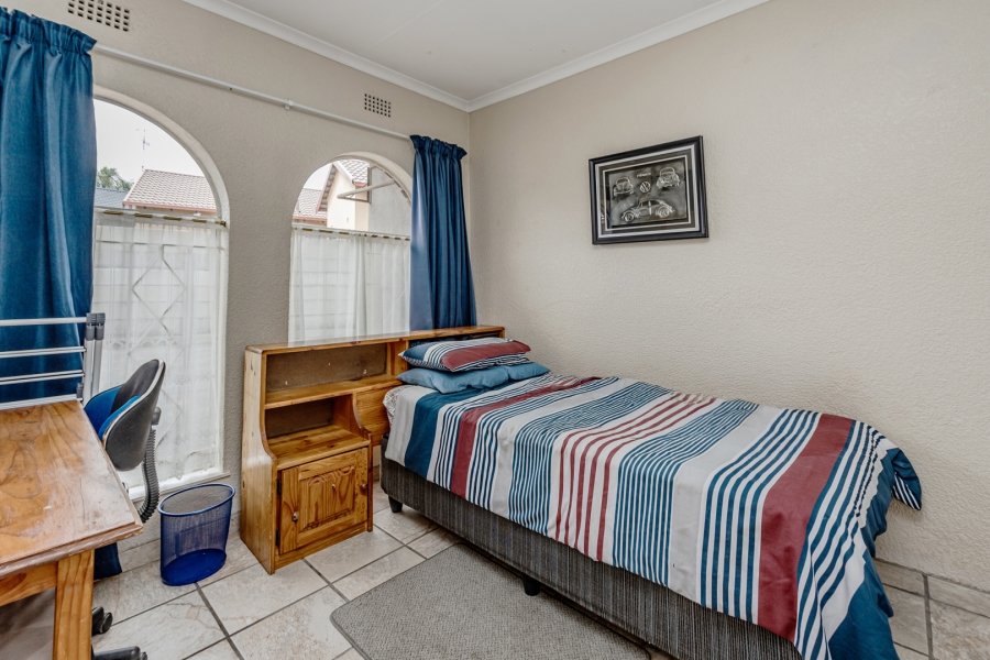 3 Bedroom Property for Sale in Groblerpark Gauteng