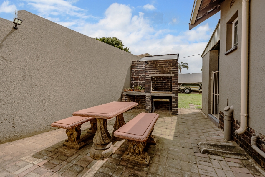 3 Bedroom Property for Sale in Groblerpark Gauteng