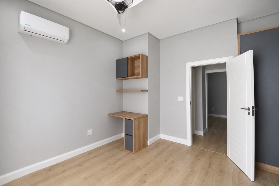 5 Bedroom Property for Sale in Midstream Estate Gauteng
