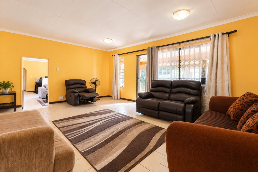 3 Bedroom Property for Sale in Vorna Valley Gauteng