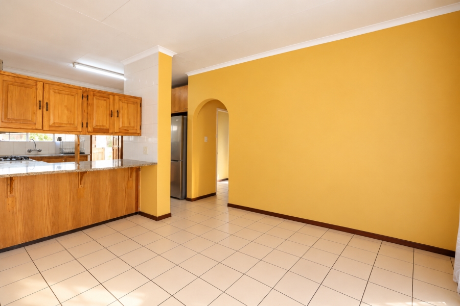 3 Bedroom Property for Sale in Vorna Valley Gauteng
