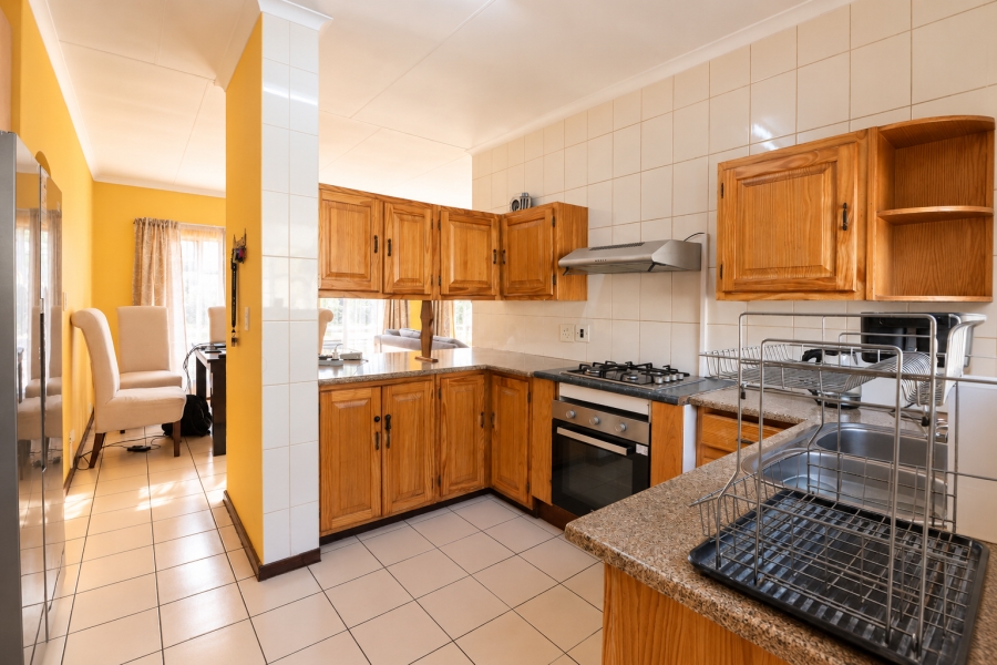 3 Bedroom Property for Sale in Vorna Valley Gauteng