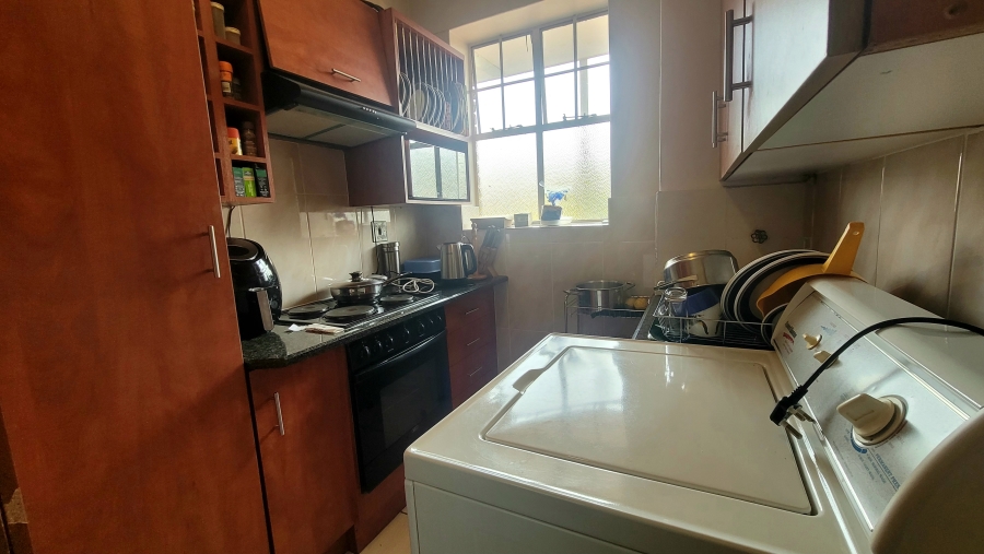 2 Bedroom Property for Sale in Sunnyside Gauteng