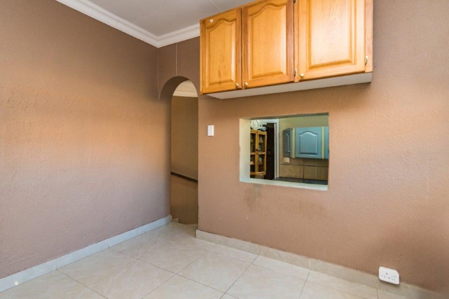 To Let 3 Bedroom Property for Rent in Rant En Dal Gauteng