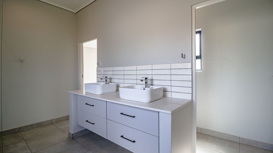 3 Bedroom Property for Sale in Fourways Gauteng