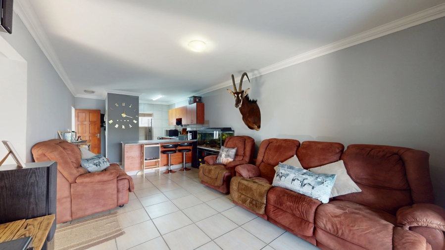 2 Bedroom Property for Sale in Ravenswood Gauteng