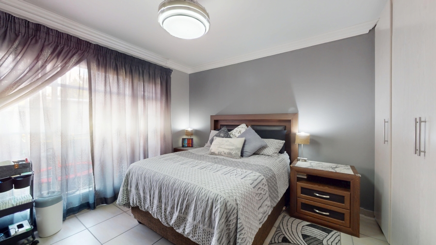 2 Bedroom Property for Sale in Ravenswood Gauteng