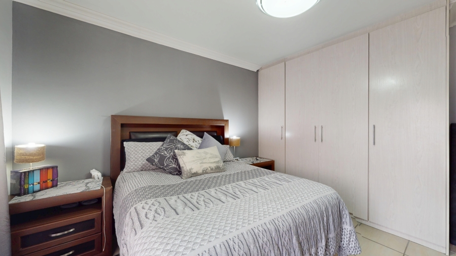 2 Bedroom Property for Sale in Ravenswood Gauteng